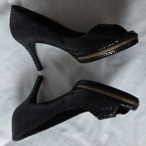 Gaspard Yurkievich Lizard Print Zip Detailed Peep-Toe Heels